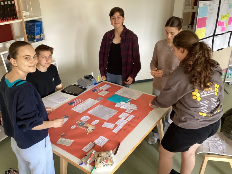 Ausstellung Englisch