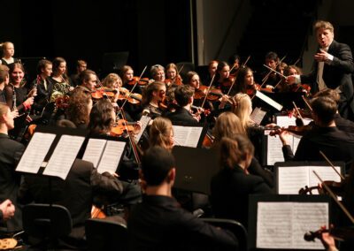 Kammerphilharmonie-"Musica Viva" Leitung Tobias Simon