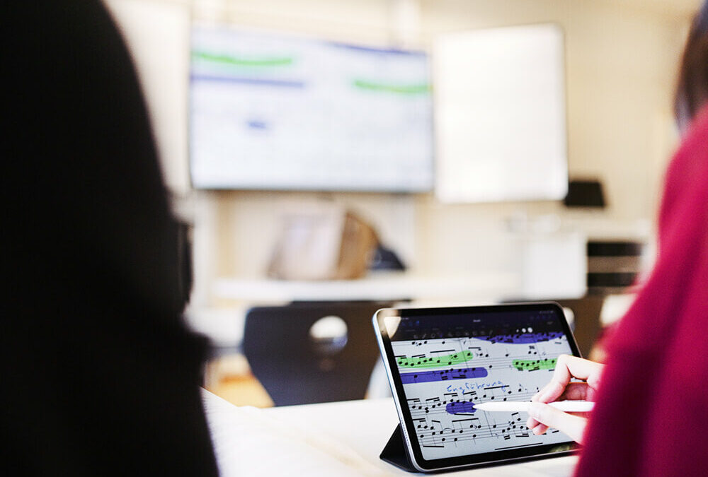 Landesmusikgymnasium RLP Digitales Bücherregal